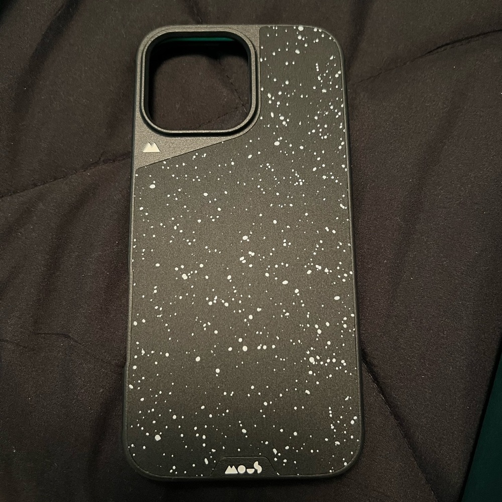 Mous iPhone 16 6.7 pro max case NEW IN BOX “Limitless Speckled Black” Mag Safe